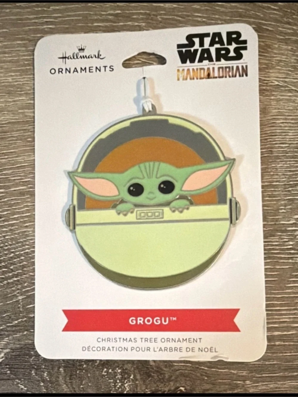 Hallmark Star Wars The Mandalorian Grogu Hanging Ornament NWT 2.5” x 2.5”